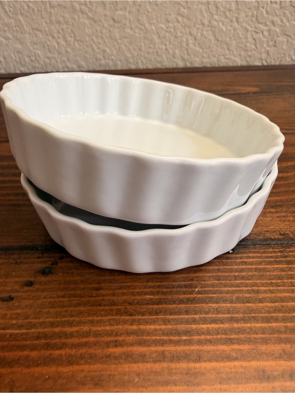 London Fog White Ceramic Maker's Mark Plate